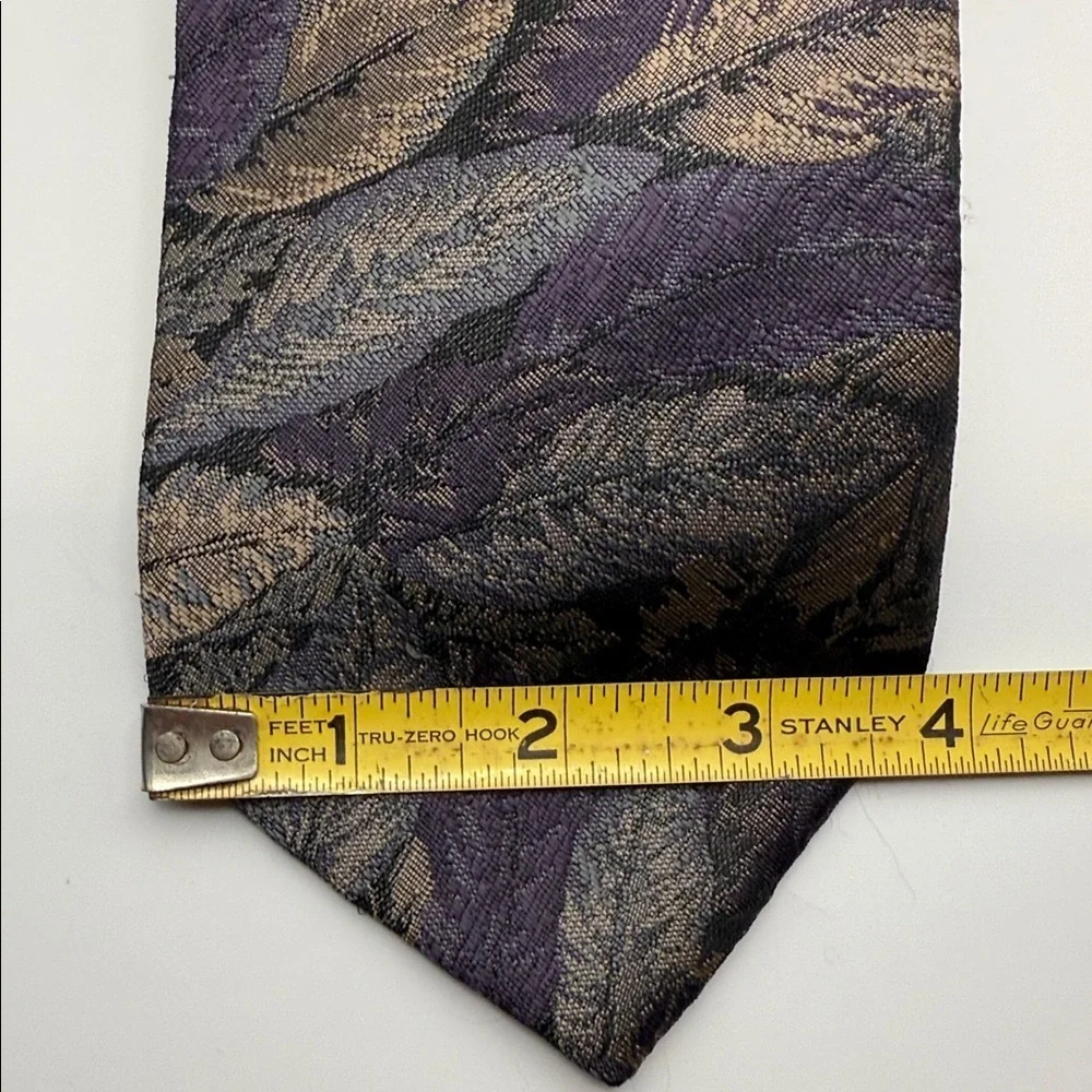 Etienne Aigner Purple,Black & Tan Leaf Pattern Men’s Tie